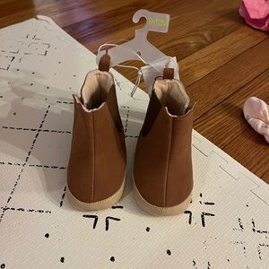 NWT Cat & Jack Brown Boots 9-12M